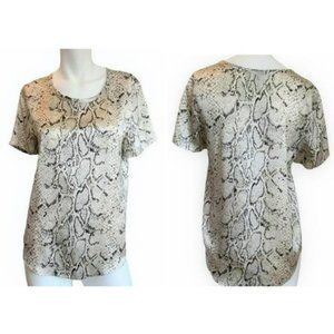 Equipment • 100% Silk Short Sleeve Snakeskin Blouse || Large